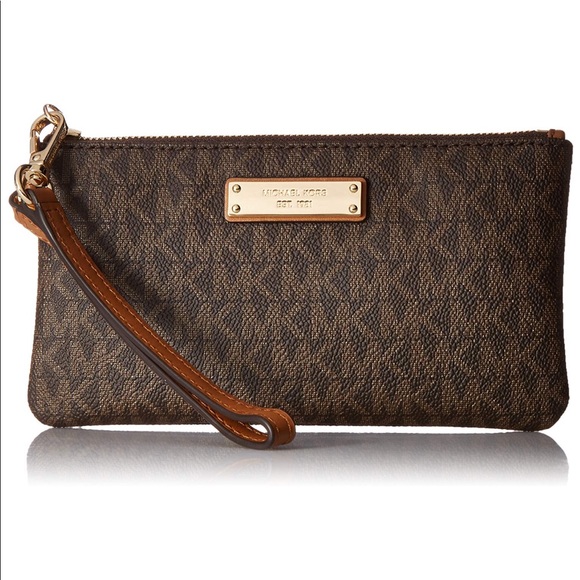 MICHAEL Michael Kors Handbags - NWT MICHAEL Michael KORS Signature Wristlet